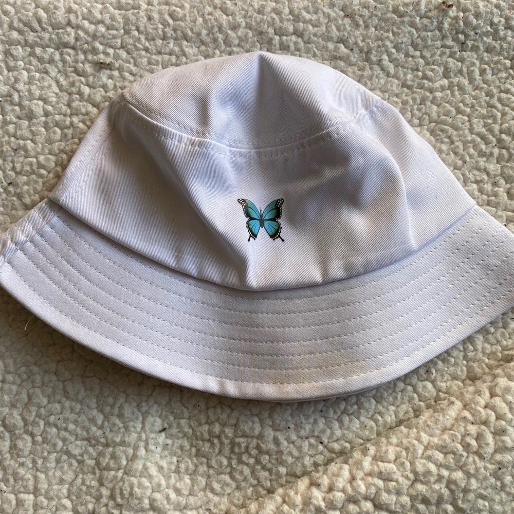 White butterfly bucket hat